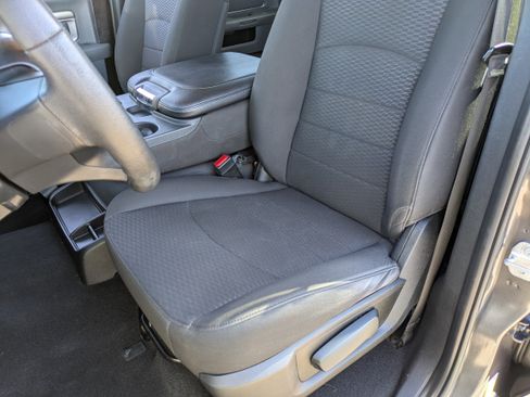 Used 2019 RAM 1500 Classic Warlock image 15