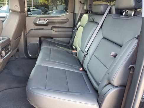 Used 2023 GMC Sierra 1500 SLT w/ SLT Premium Package image 11