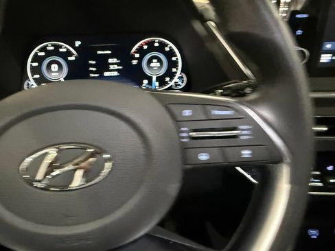 Used 2021 Hyundai Sonata SEL w/ Convenience Package FWD image 16