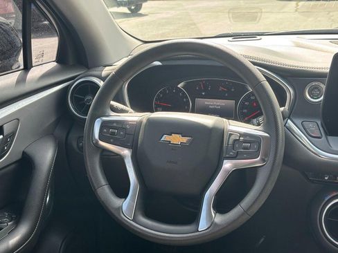 Certified 2024 Chevrolet Blazer LT w/ Convenience Package image 12
