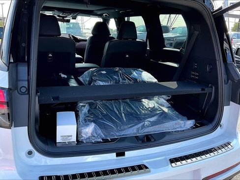 New 2026 INFINITI QX80 Autograph AWD/4WD image 45
