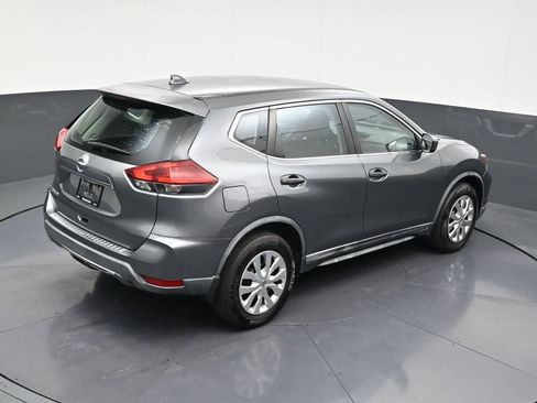 Used 2018 Nissan Rogue S FWD image 19