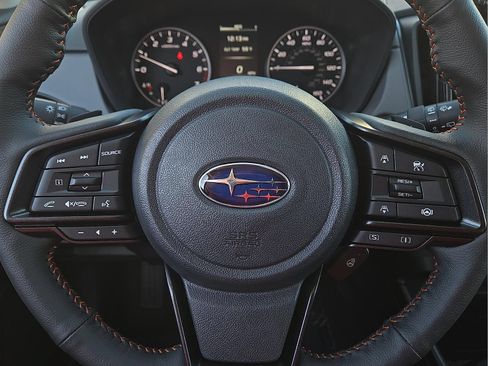 Used 2026 Subaru Crosstrek 2.5i Limited AWD/4WD image 38