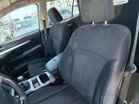 Used 2013 Subaru Outback 2.5i Premium AWD/4WD image 7