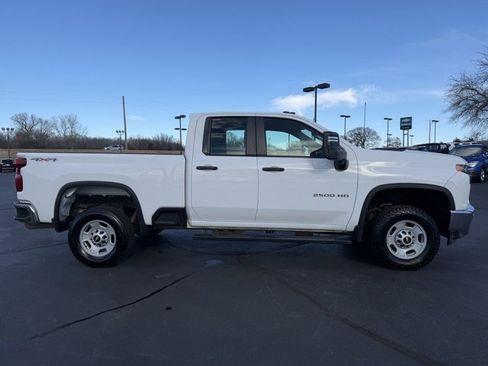 Used 2023 Chevrolet Silverado 2500 W/T w/ WT Safety Package image 8