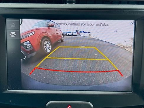 Used 2022 Kia Soul LX image 20