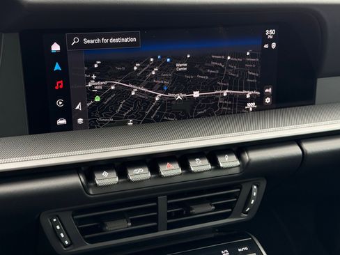 Used 2025 Porsche 911 Carrera image 20