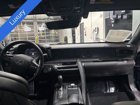 Used 2018 Lexus LC 500 Coupe w/ Sport Package image 32