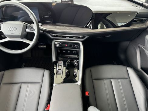 New 2025 Audi Q5 Premium Plus image 17