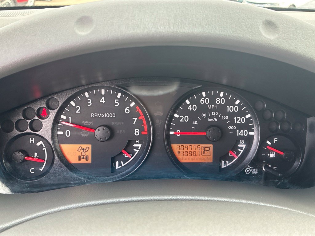 Used 2012 Nissan Frontier SV AWD/4WD image 15
