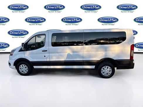 Used 2023 Ford Transit 350 XLT image 4