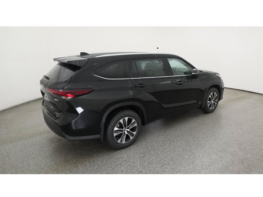 Used 2026 Toyota Highlander XLE AWD/4WD image 12