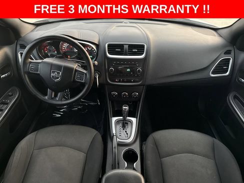 Used 2013 Dodge Avenger SE image 35