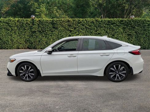 Used 2024 Honda Civic EX-L image 7