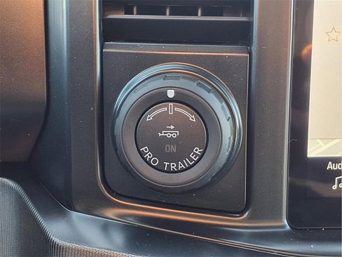 New 2026 Ford F250 4x4 Crew Cab Super Duty image 9