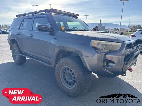 Used 2019 Toyota 4Runner TRD Off-Road image 11