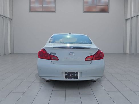 Used 2012 INFINITI G37 Journey w/ Premium Pkg RWD image 8