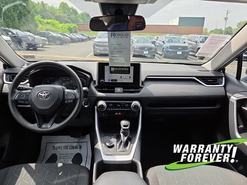Used 2023 Toyota RAV4 XLE w/ Convenience Package AWD/4WD image 10