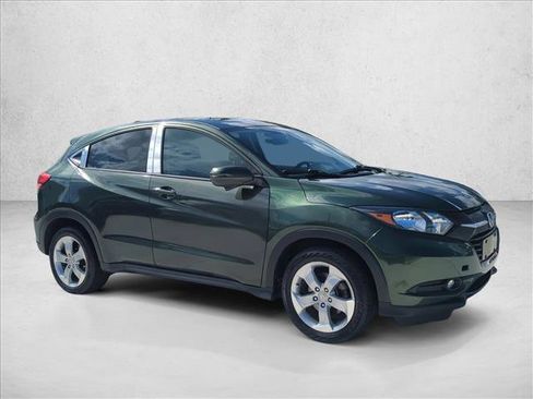 Used 2016 Honda HR-V EX image 3