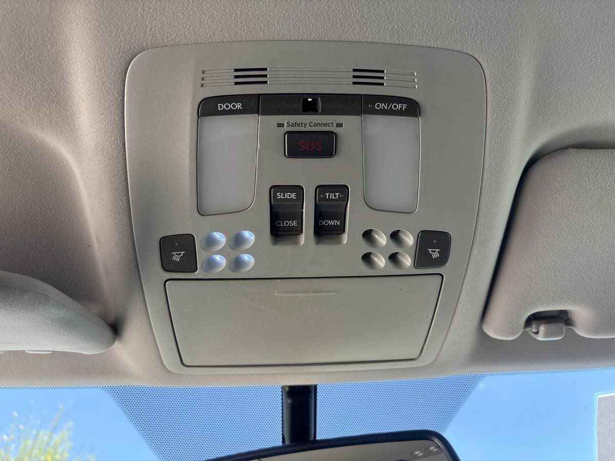 Used 2011 Lexus IS 250 w/ Premium Pkg Value Edition RWD image 25