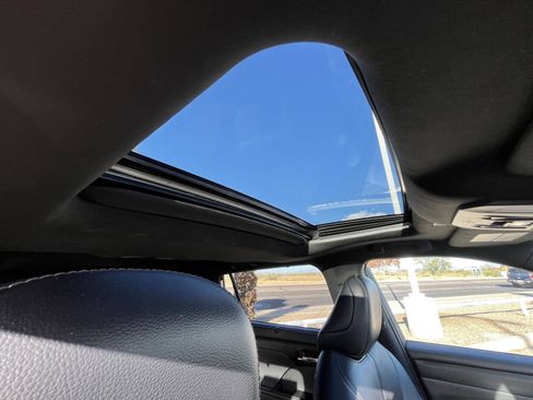 Used 2021 Toyota Highlander XSE image 36