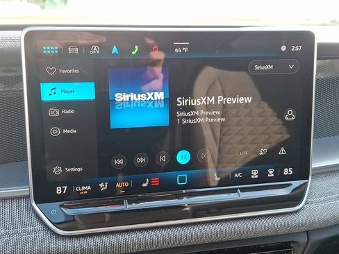 Certified 2025 Volkswagen Tiguan S w/ 18" Wheel Package image 22