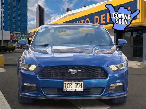 Used 2017 Ford Mustang Coupe RWD image 7