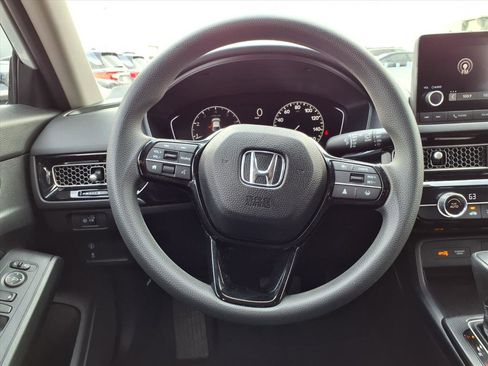 Used 2023 Honda Civic LX image 12