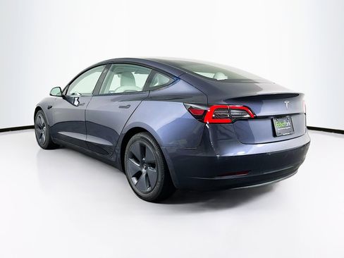 Used 2021 Tesla Model 3 Standard Range Plus RWD image 5