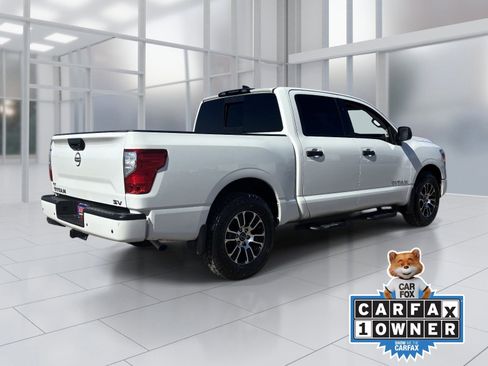 Used 2023 Nissan Titan SV w/ SV Convenience Package RWD image 6