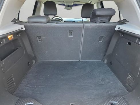 Used 2022 Chevrolet Trax LT w/ LT Convenience Package image 8