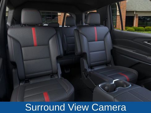 New 2026 Chevrolet Traverse RS image 17