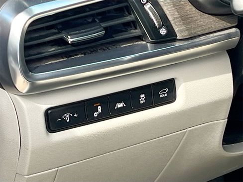 Used 2022 Kia Telluride SX image 10