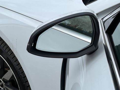 Used 2022 Audi A4 2.0T Premium w/ Convenience Package image 37