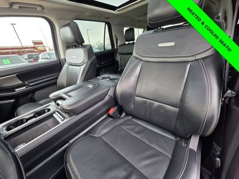 Used 2025 Ford Expedition Max Platinum image 26