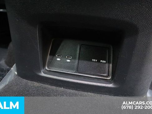 Used 2025 Volkswagen Atlas Cross Sport SE FWD image 28