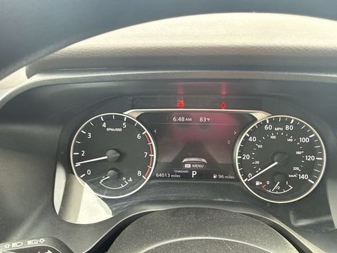 Used 2023 Nissan Rogue SV FWD image 12