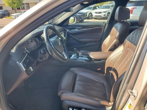 Used 2017 BMW 530i xDrive AWD/4WD image 15