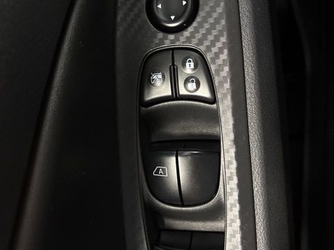 Used 2024 Nissan Altima 2.5 SV FWD image 23