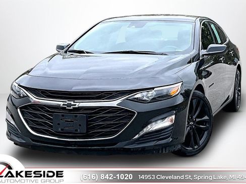 Used 2024 Chevrolet Malibu LT w/ Midnight Edition FWD image 1