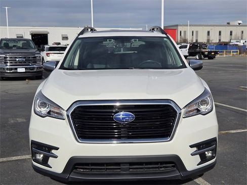 Used 2022 Subaru Ascent Touring image 8