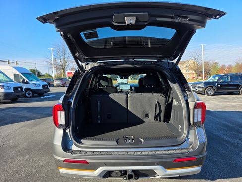 New 2026 Ford Explorer Tremor image 9