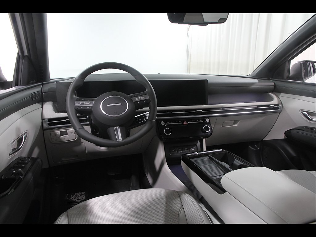 Certified 2026 Hyundai Tucson Limited AWD/4WD image 6