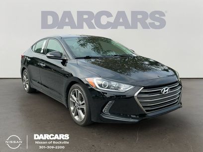 Used 2017 Hyundai Elantra Limited w/ Limited Tech Package 04
