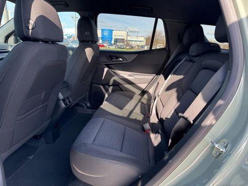 New 2026 Chevrolet Equinox LT image 32