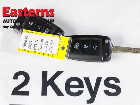 Used 2023 Hyundai Tucson SE image 35