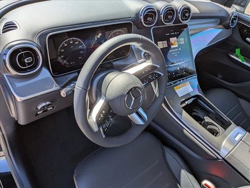 New 2026 Mercedes-Benz GLC 300 image 3