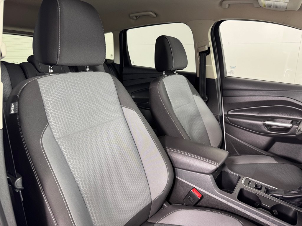 Used 2017 Ford Escape SE AWD/4WD image 27