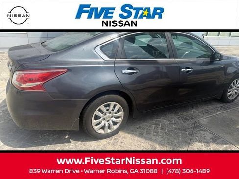 Used 2013 Nissan Altima 2.5 S FWD image 35