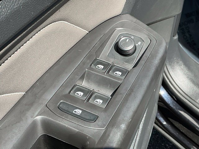 Certified 2023 Volkswagen Atlas SEL R-Line AWD/4WD image 11
